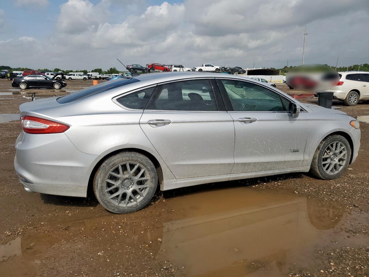 2014 Ford Fusion Se Phev - Фото 3
