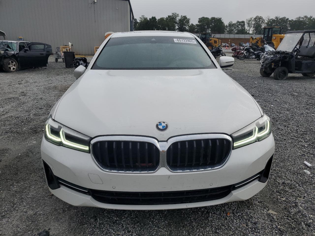2023 BMW 530 I - Фото 5