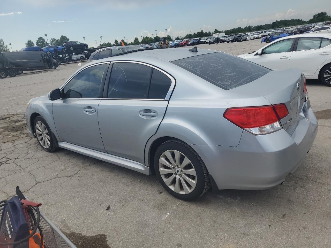 2012 Subaru Legacy 2.5I Limited - Фото 2