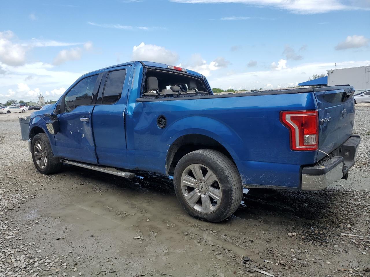2016 Ford F150 Super Cab - Фото 3