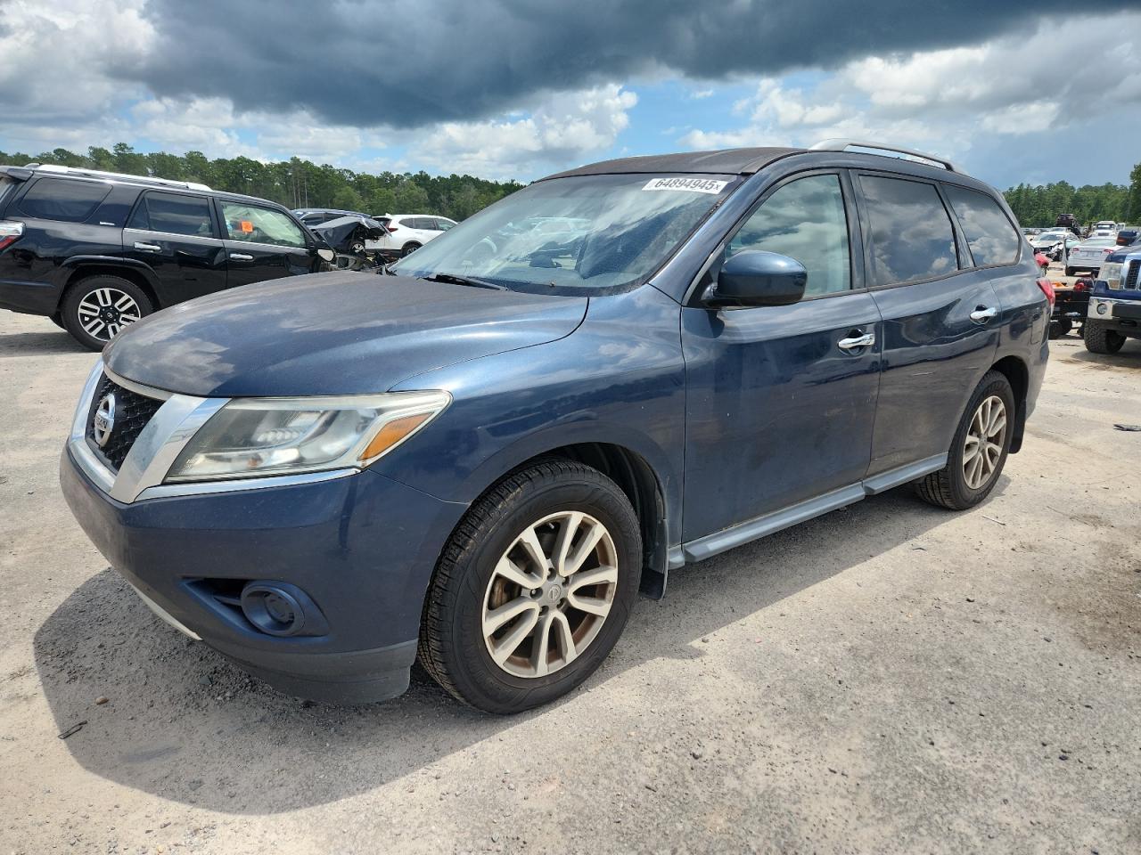 2015 Nissan Pathfinder S