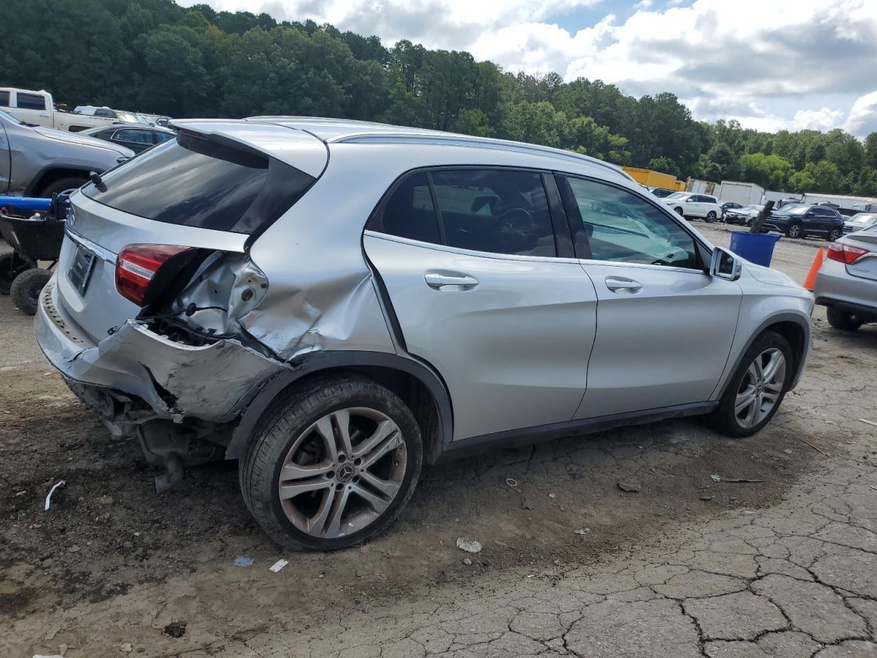 2019 Mercedes-Benz Gla 250 - Фото 3