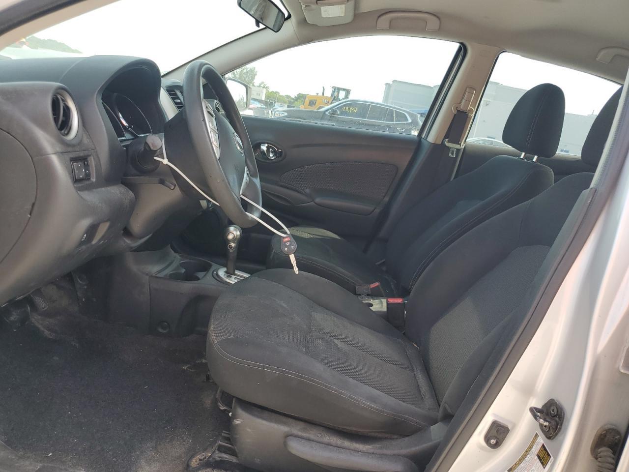 2015 Nissan 240Sx Base - Фото 7