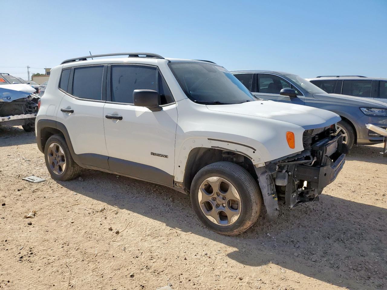 2015 Jeep Renegade Sport - Фото 4