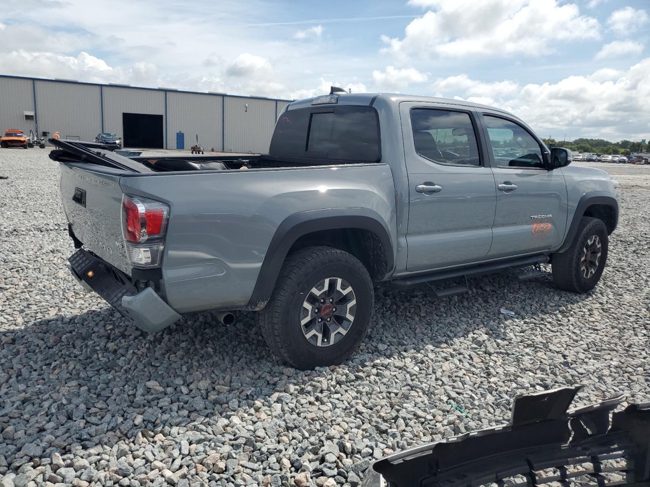 2021 Toyota Tacoma Double Cab - Фото 3