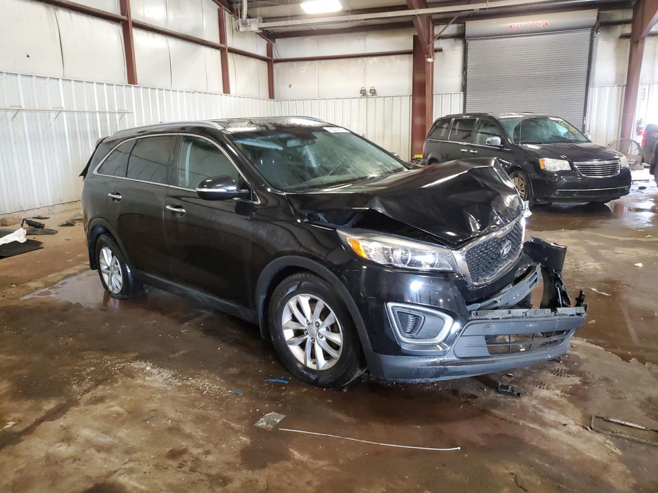 2016 Kia Sorento Lx - Image 4