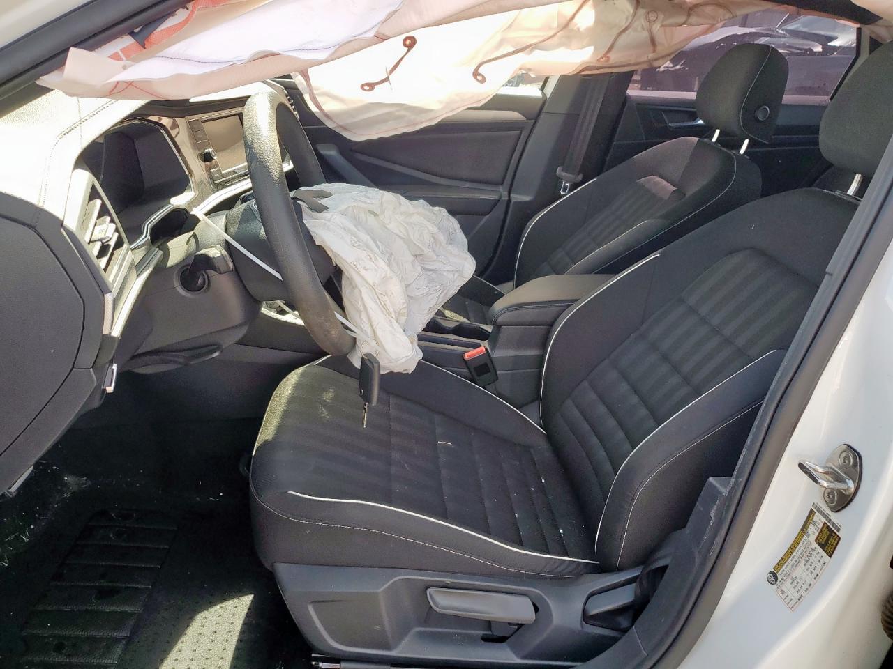 2023 Volkswagen Jetta Sport - Фото 7