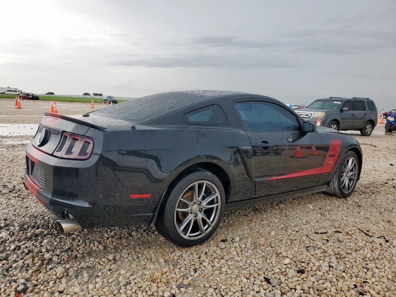 2013 Ford Mustang Gt - Image 3