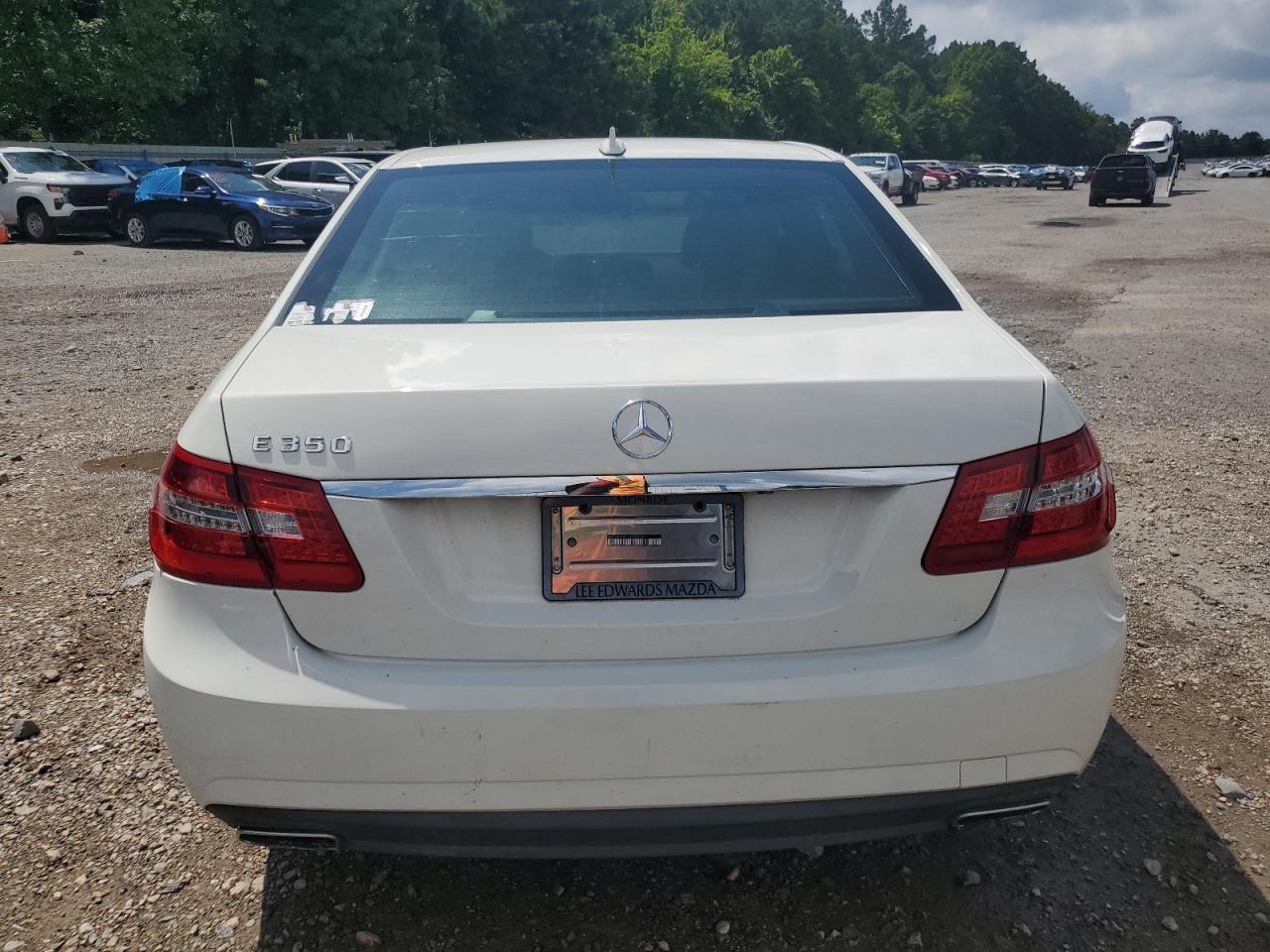 2010 Mercedes-Benz E 350 - Фото 6