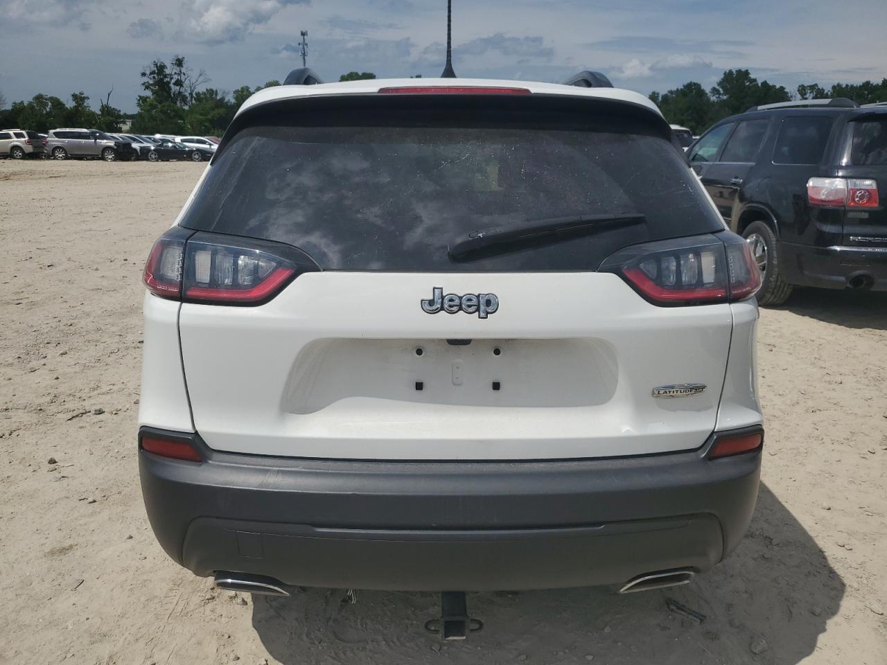 2022 Jeep Cherokee Latitude Lux - Image 6