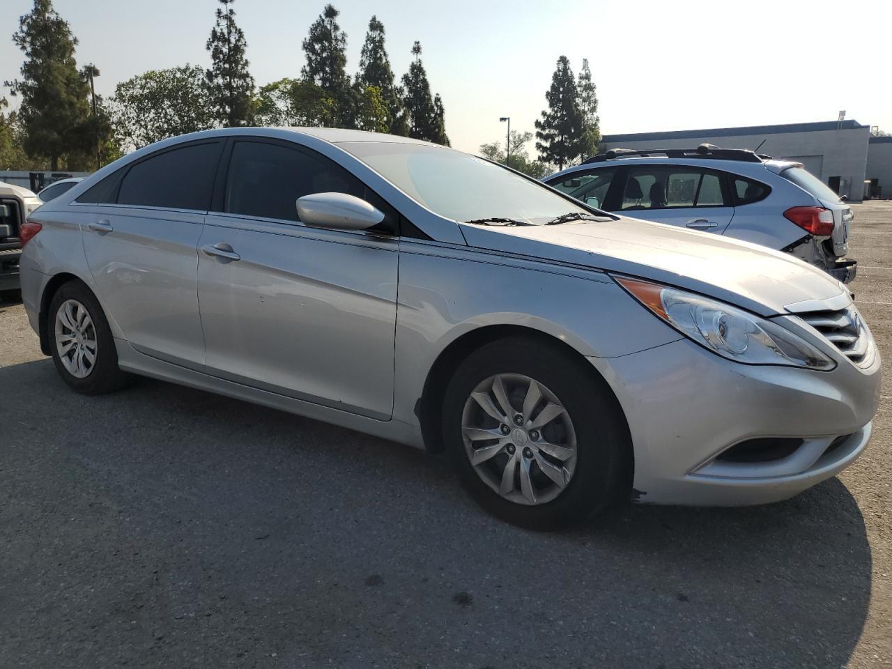 2011 Hyundai Sonata Gls - Фото 4