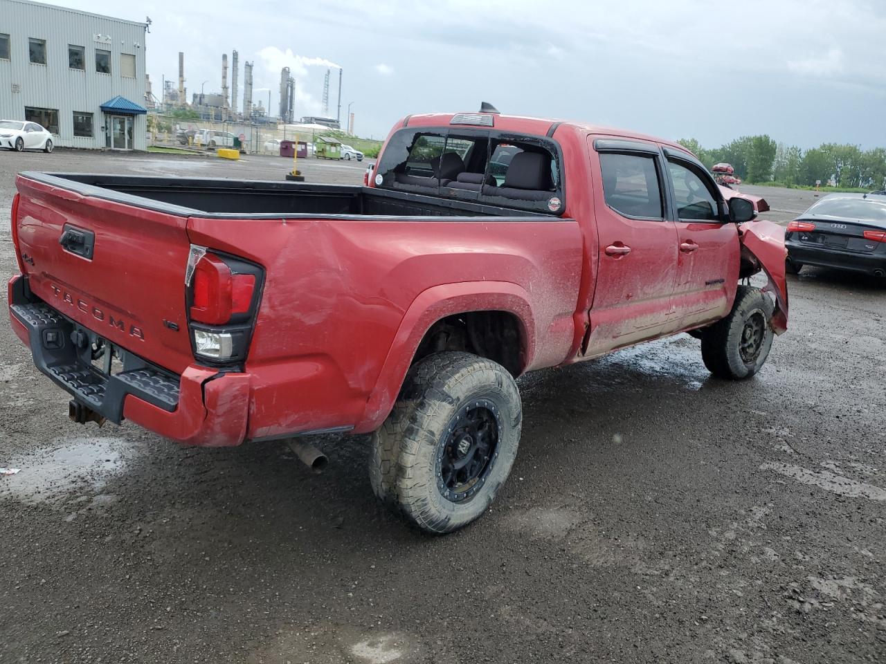 2018 Toyota Tacoma Double Cab - Фото 3