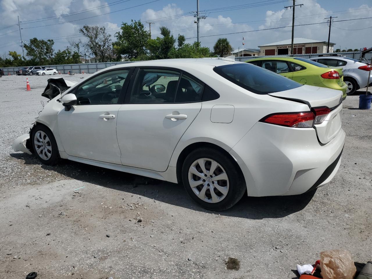 2020 Toyota Corolla Le - Image 2