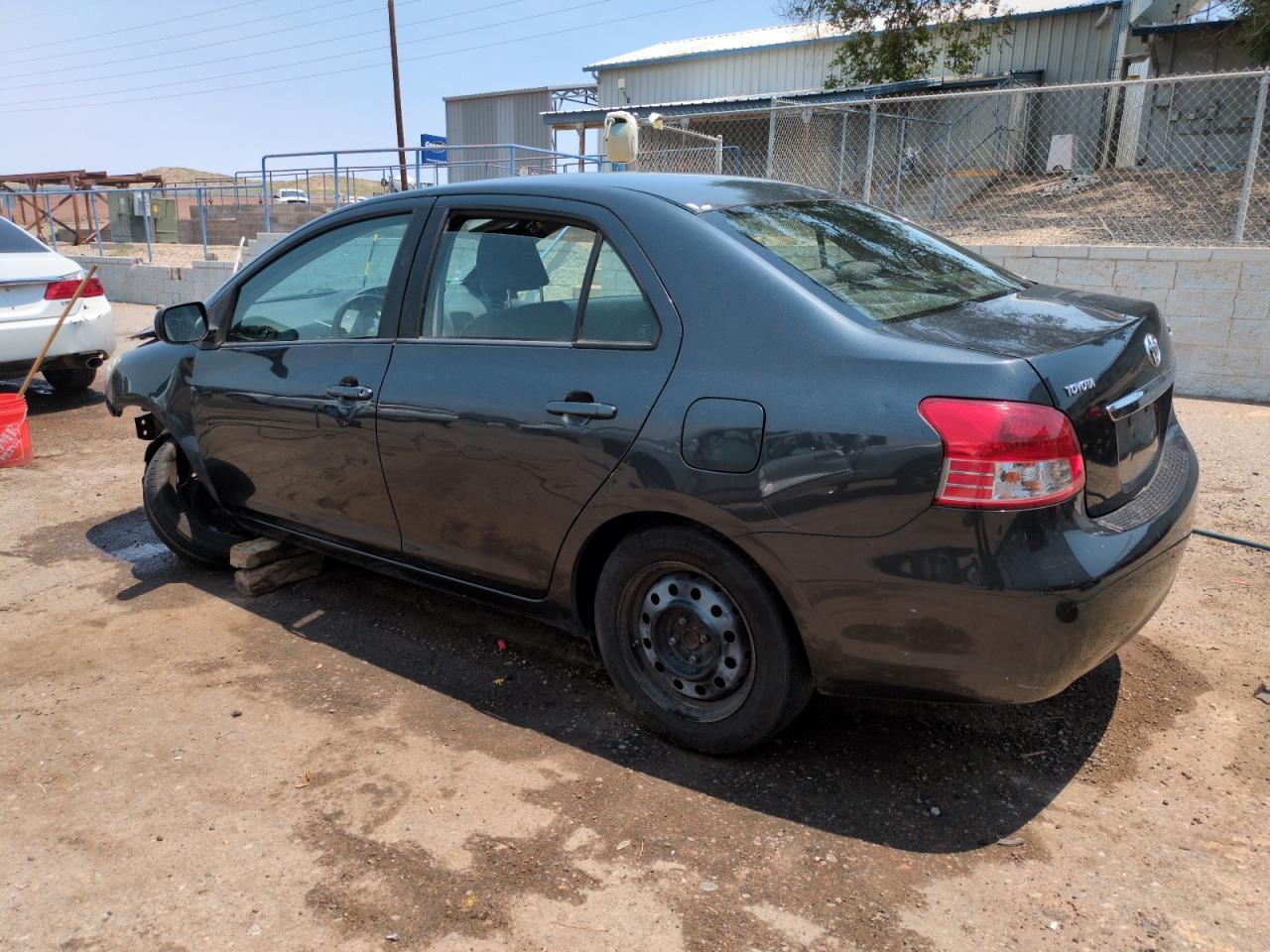 2008 Toyota Yaris - Фото 2