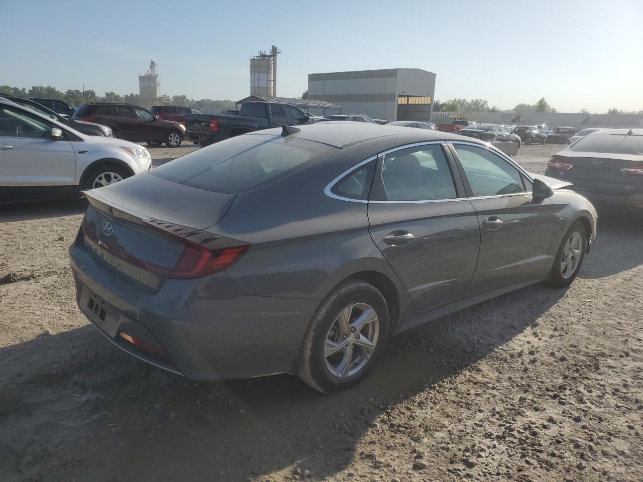 2021 Hyundai Sonata Se - Фото 3