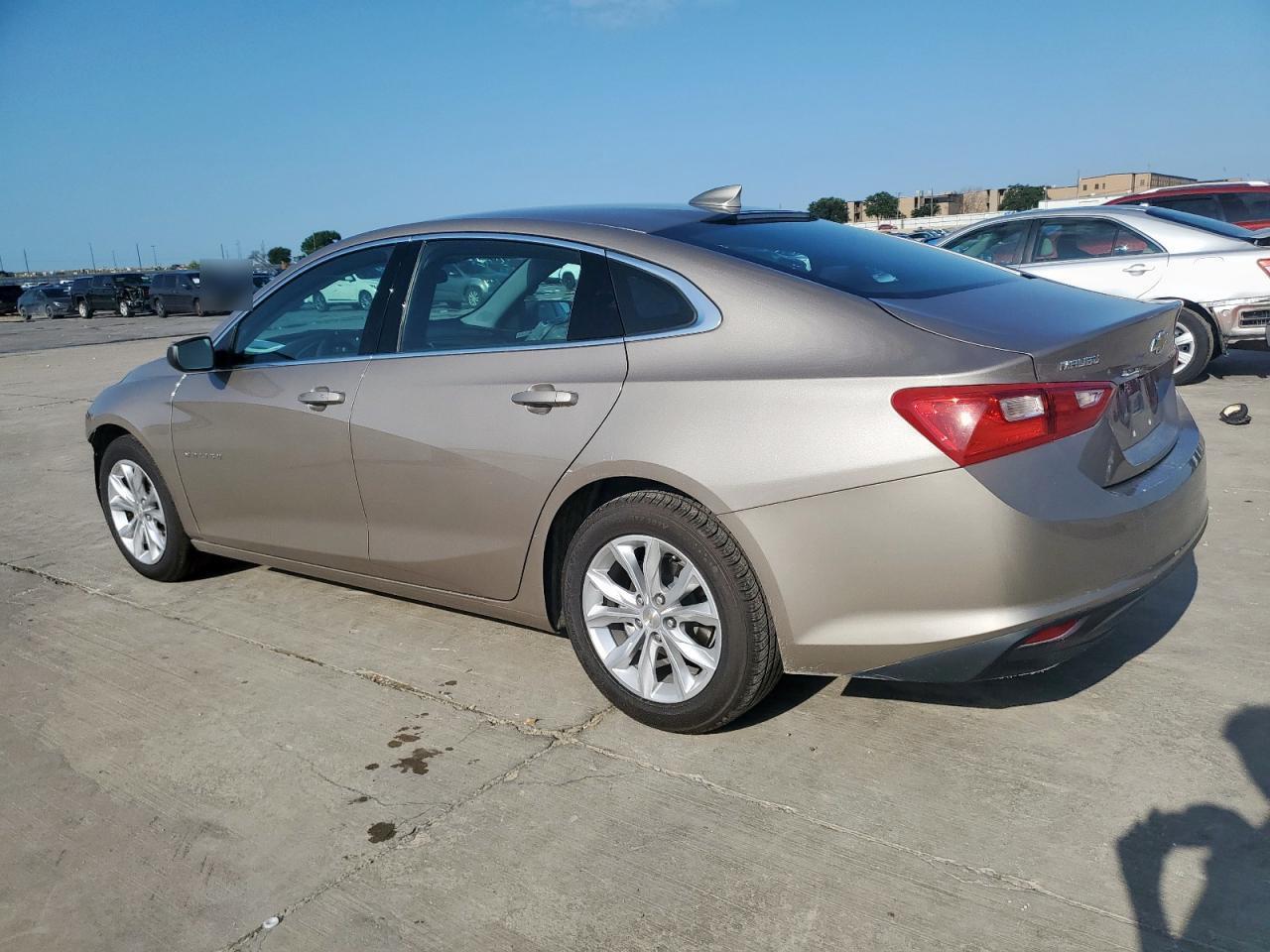 2023 Chevrolet Malibu Lt - Фото 2