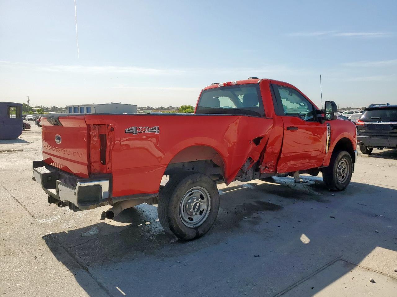 2024 Ford F250 Super Duty - Фото 3