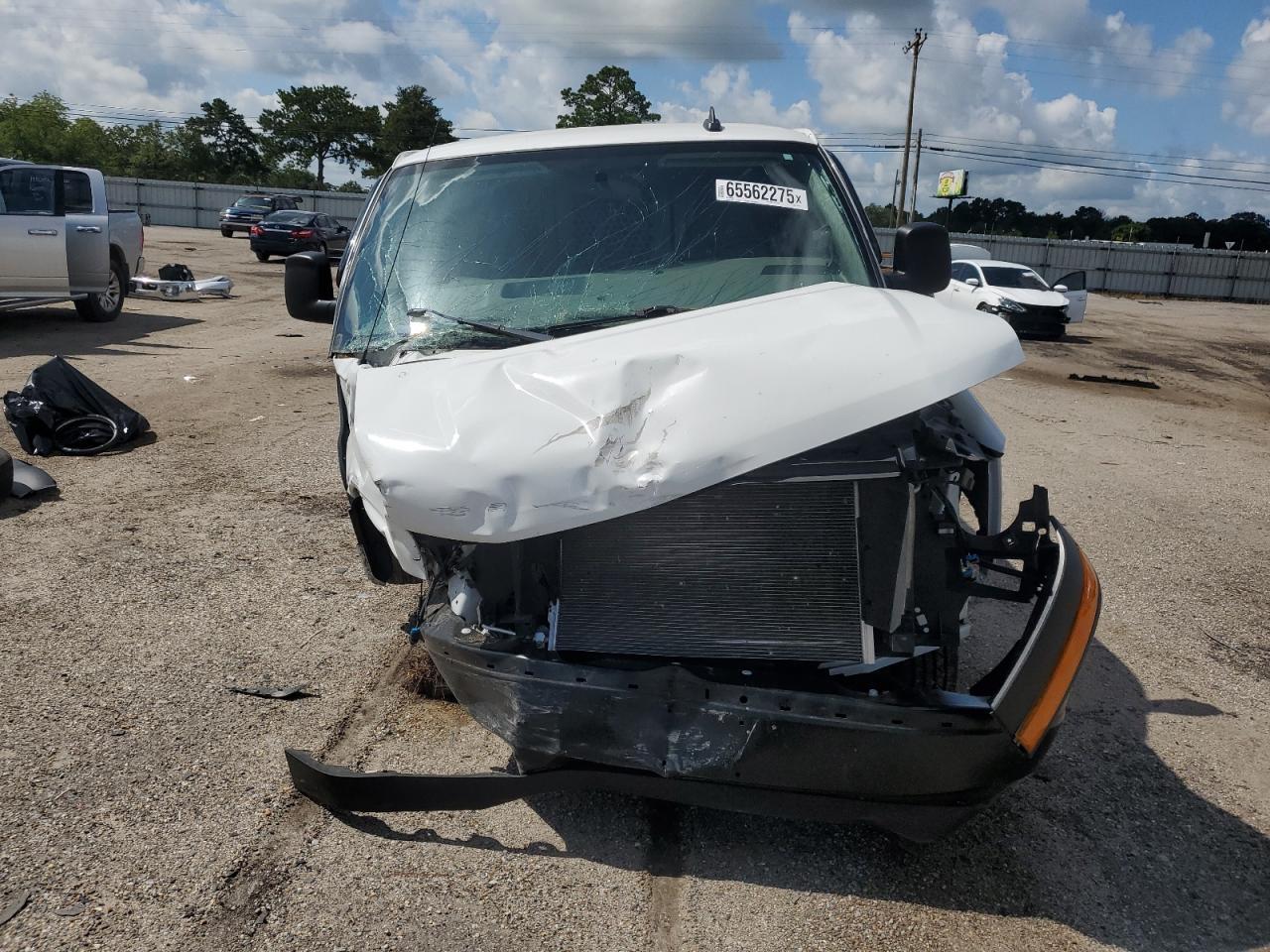 2023 GMC Savana G2500 - Image 5
