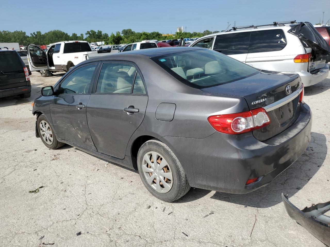 2011 Toyota Corolla Base - Фото 2