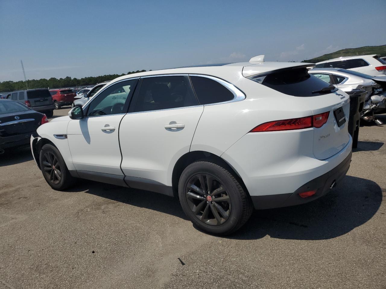 2019 Jaguar F-Pace Premium - Фото 2