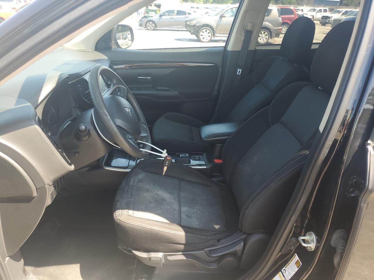 2020 Mitsubishi Outlander Es - Фото 7