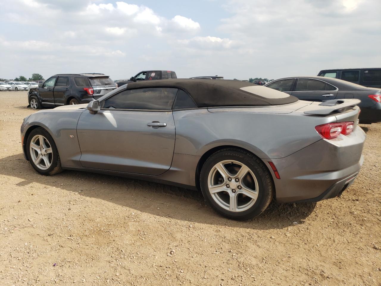 2020 Chevrolet Camaro Ls - Фото 2