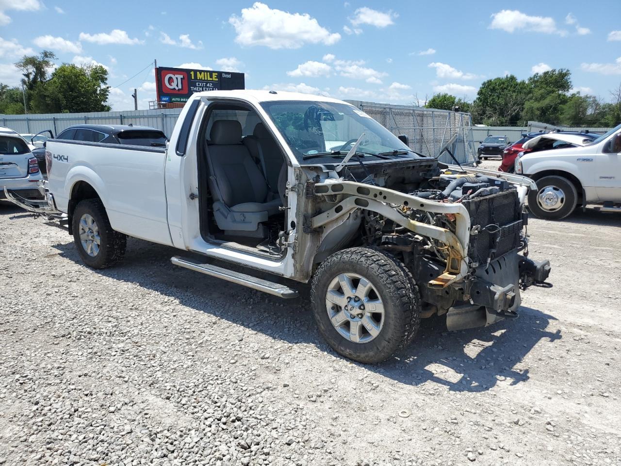 2014 Ford F150 - Image 4