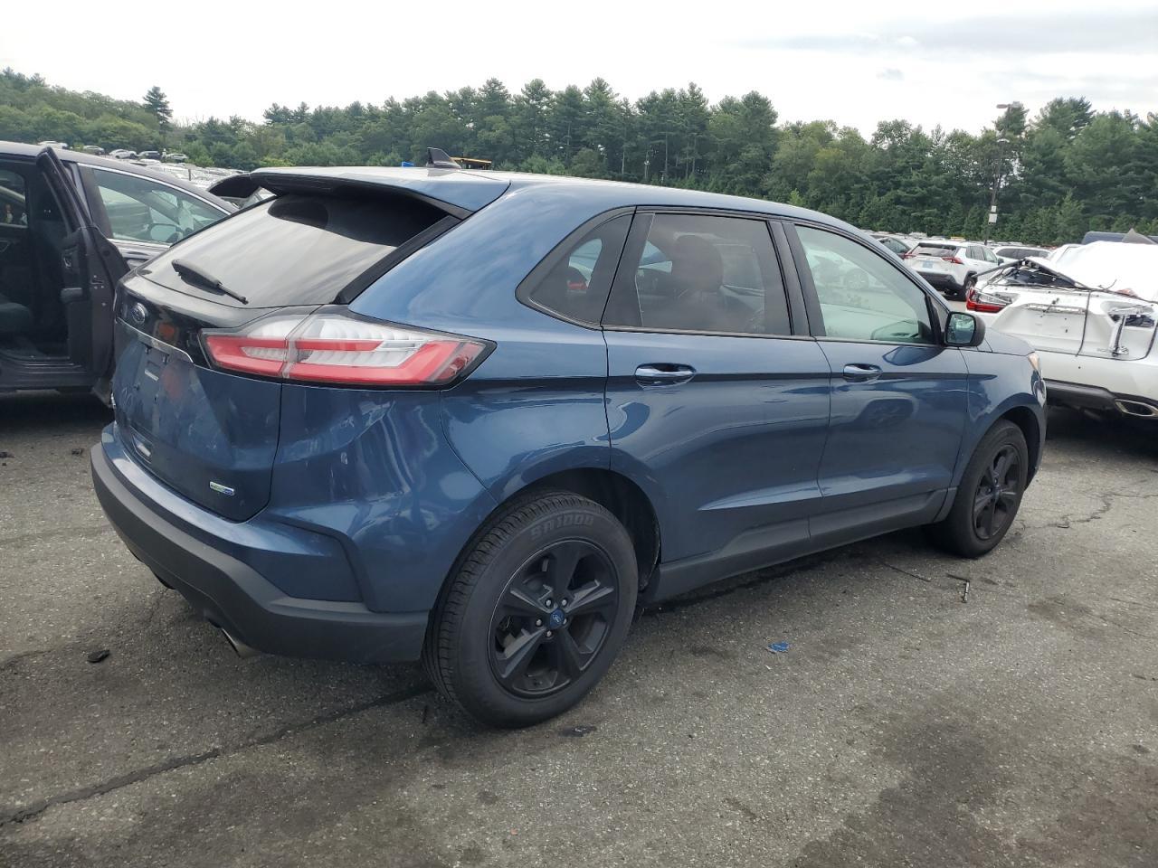 2019 Ford Edge Se - Фото 3