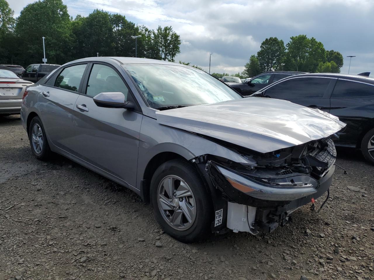 2024 Hyundai Elantra Se - Фото 4