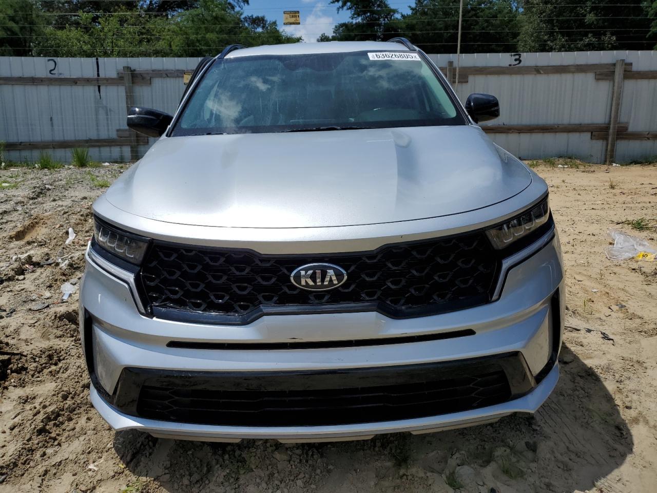 2021 Kia Sorento S - Image 5