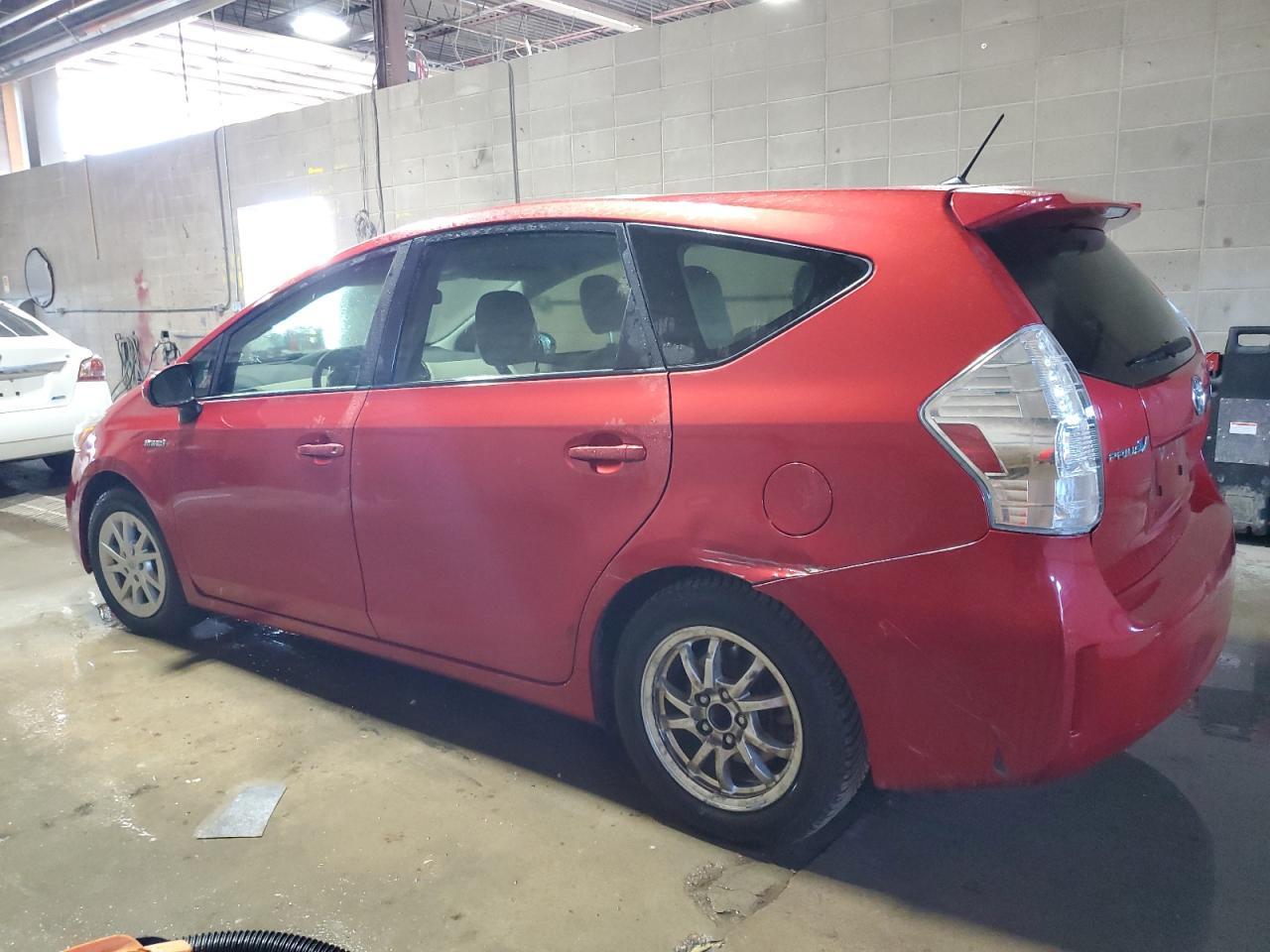 2014 Toyota Prius V - Image 2
