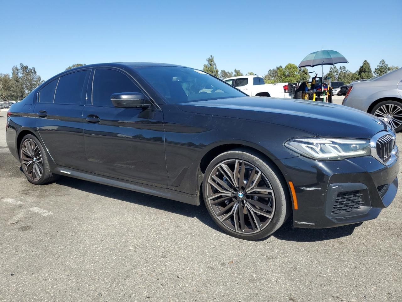 2021 BMW 530E - Image 4