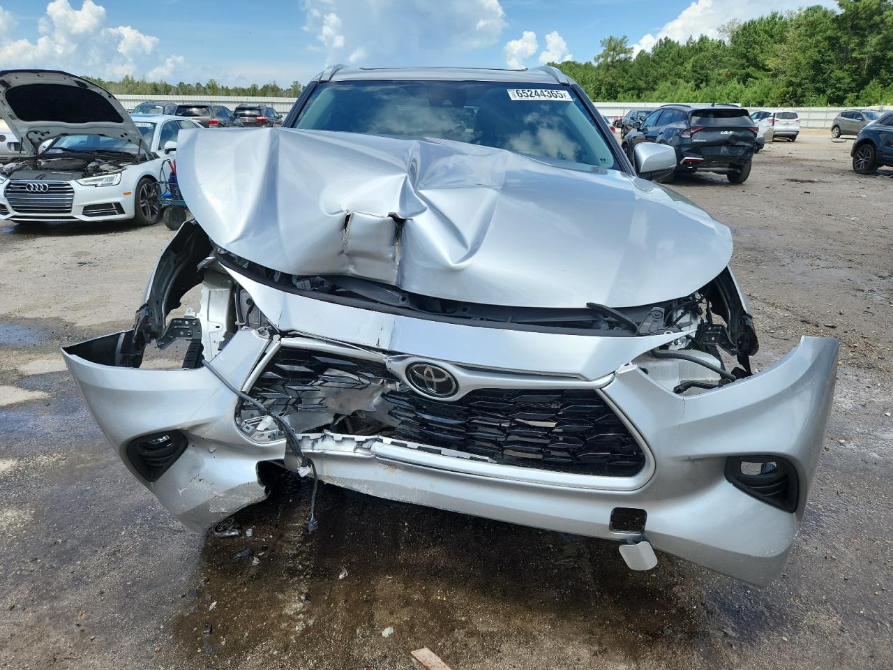 2023 Toyota Highlander L - Фото 5