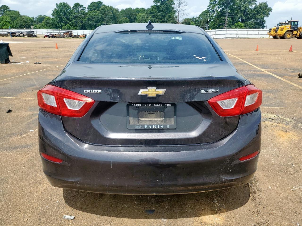 2017 Chevrolet Cruze Premier - Фото 6