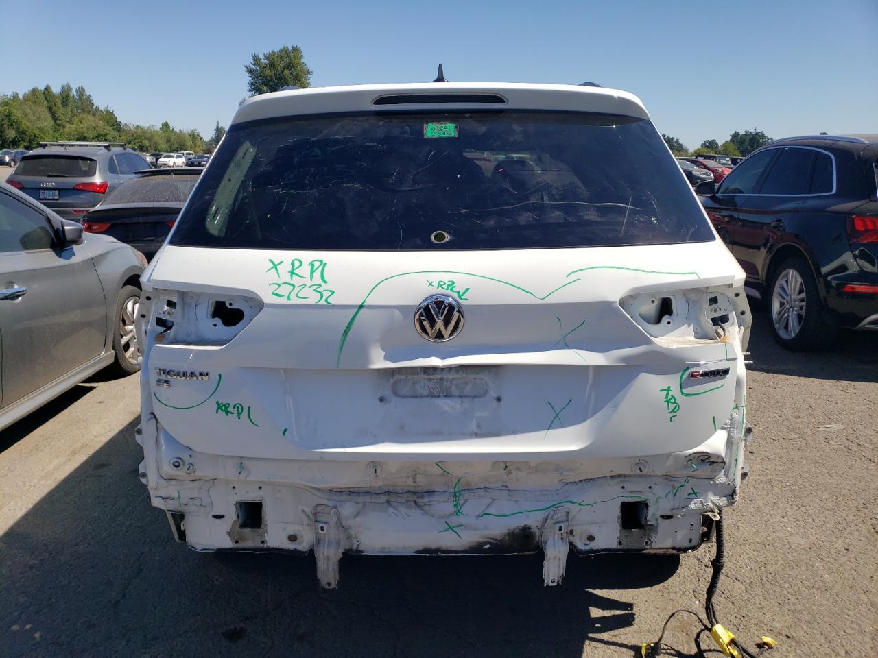 2020 Volkswagen Tiguan Se - Фото 6