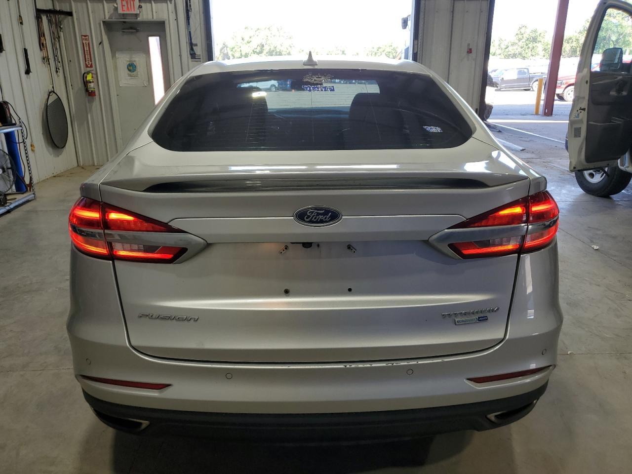2019 Ford Fusion Titanium - Image 6