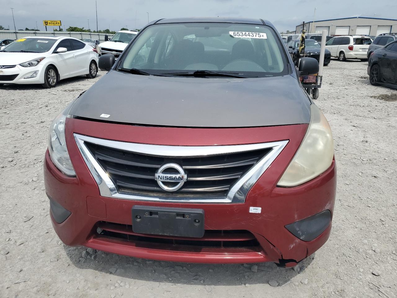 2015 Nissan Versa S - Image 5