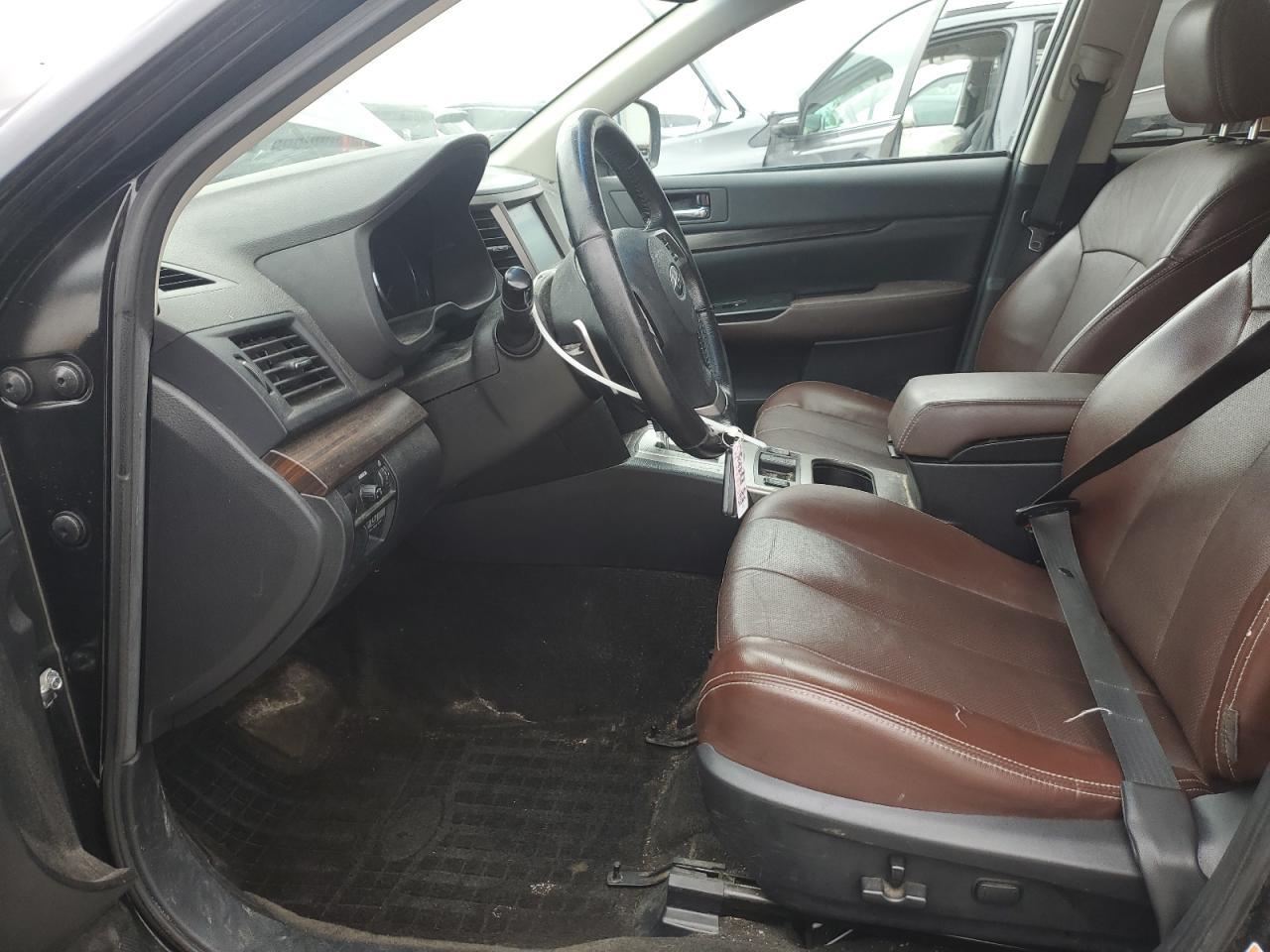 2013 Subaru Outback 3.6R Limited - Image 7