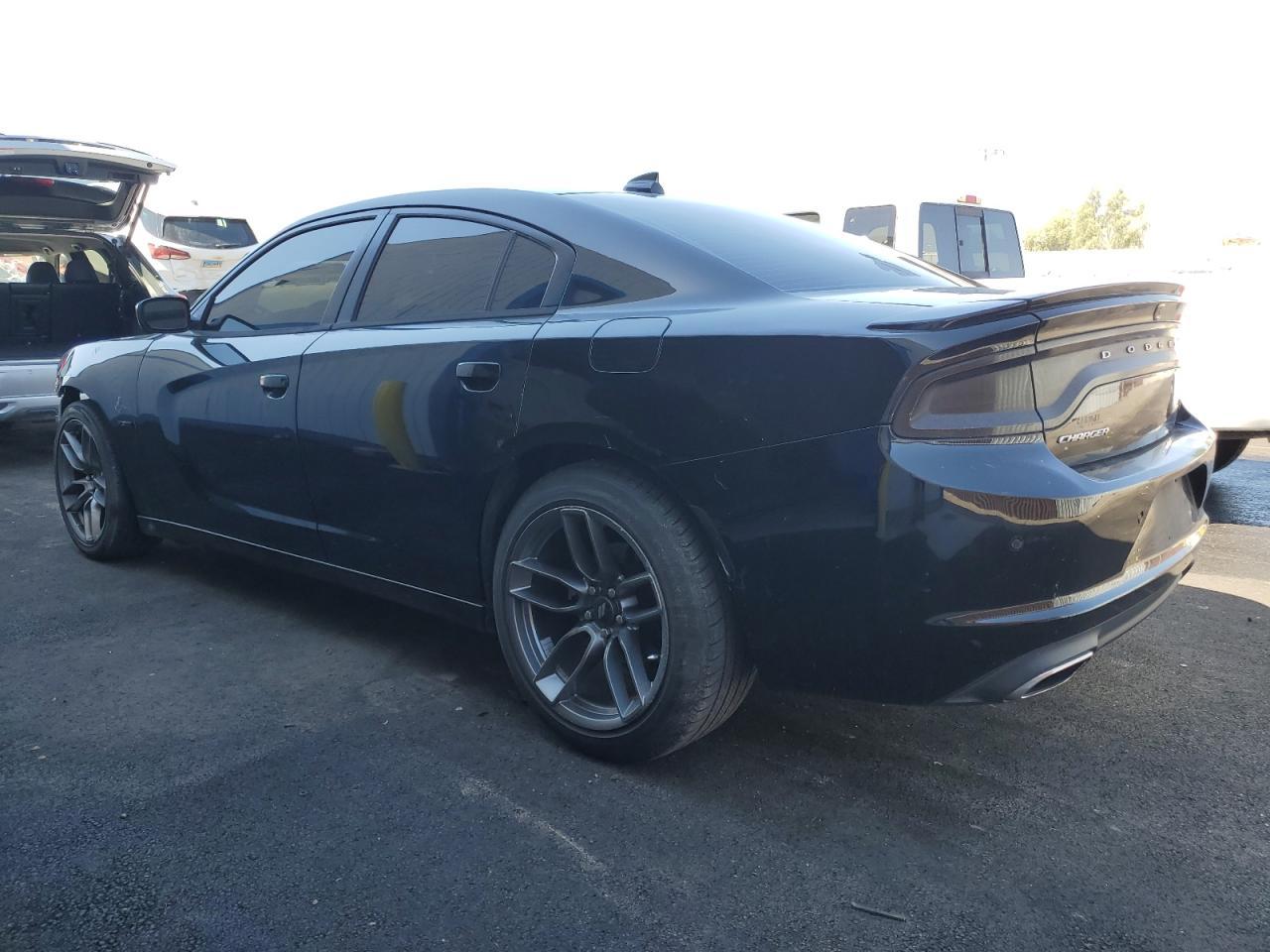 2016 Dodge Charger R/T - Image 2