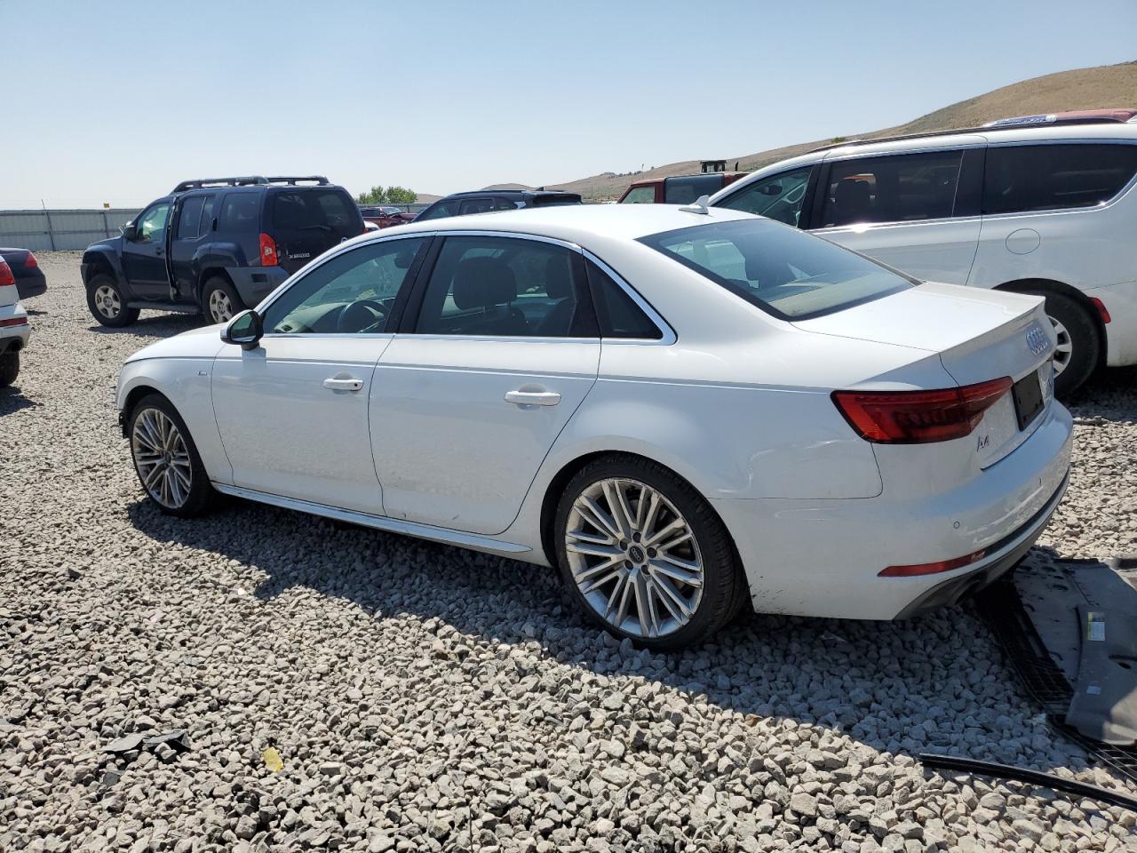 2017 Audi A4 Premium Plus - Фото 2