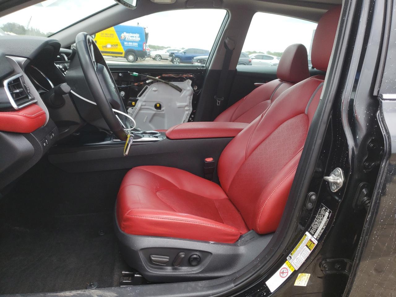 2018 Toyota Camry Xse - Фото 7