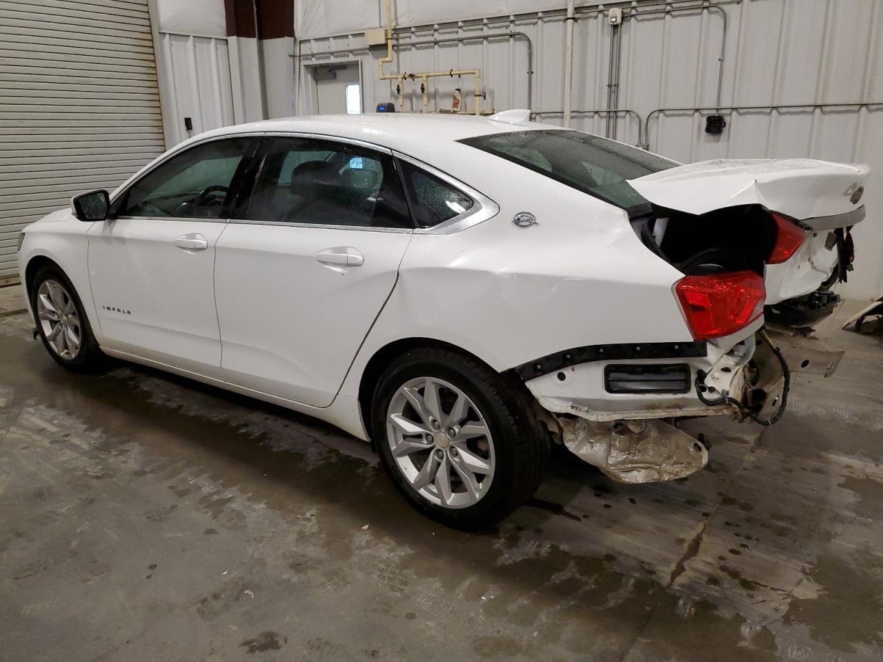 2016 Chevrolet Impala Lt - Image 2
