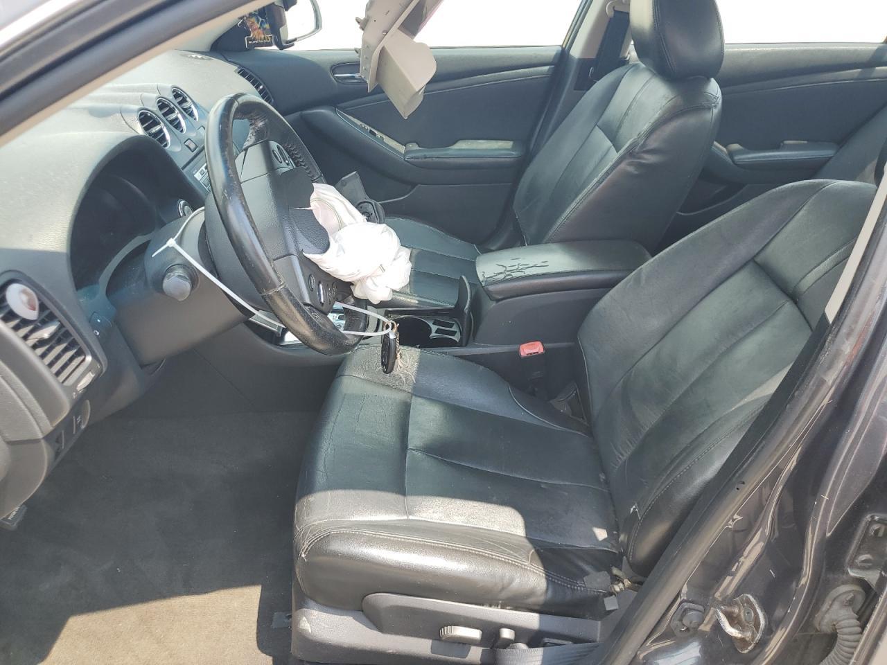 2010 Niss Altima 2.5 - Фото 7