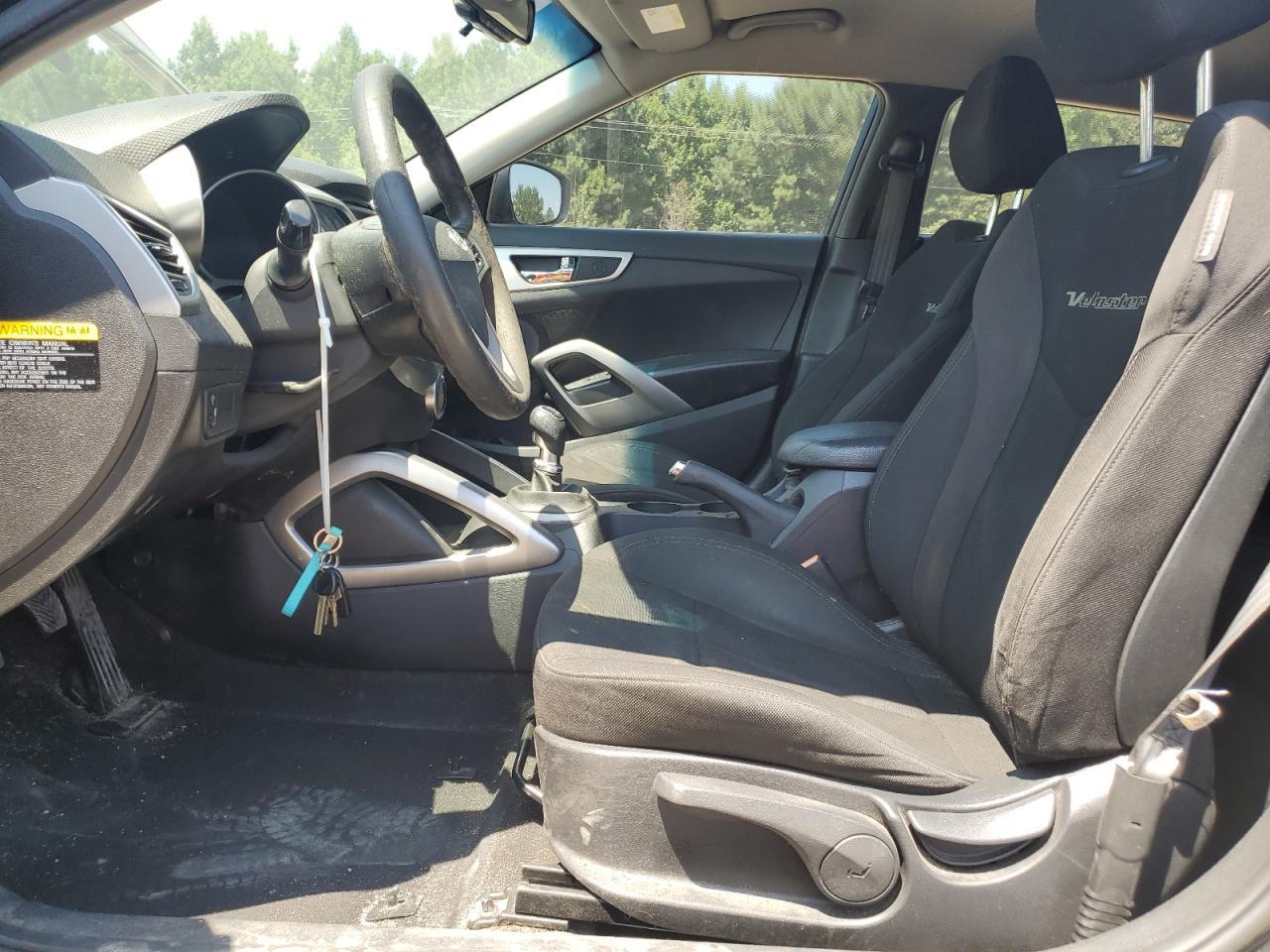 2014 Hyundai Veloster - Фото 7