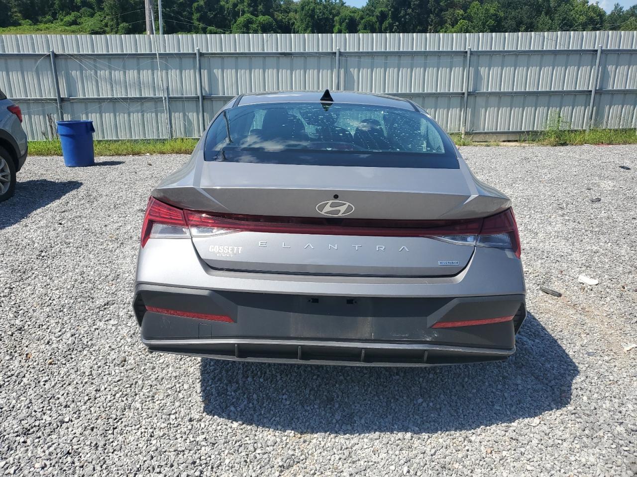 2025 Hyundai Elantra Blue - Image 6