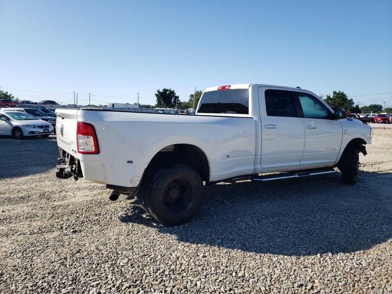 2019 Ram 3500 Big Horn - Фото 3