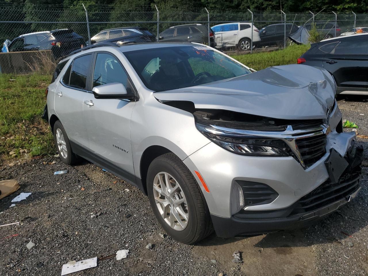 2022 Chevrolet Equinox Lt - Image 4