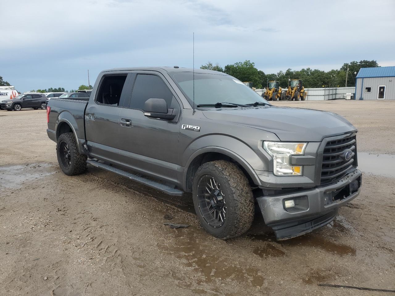 2017 Ford F150 Supercrew - Image 4