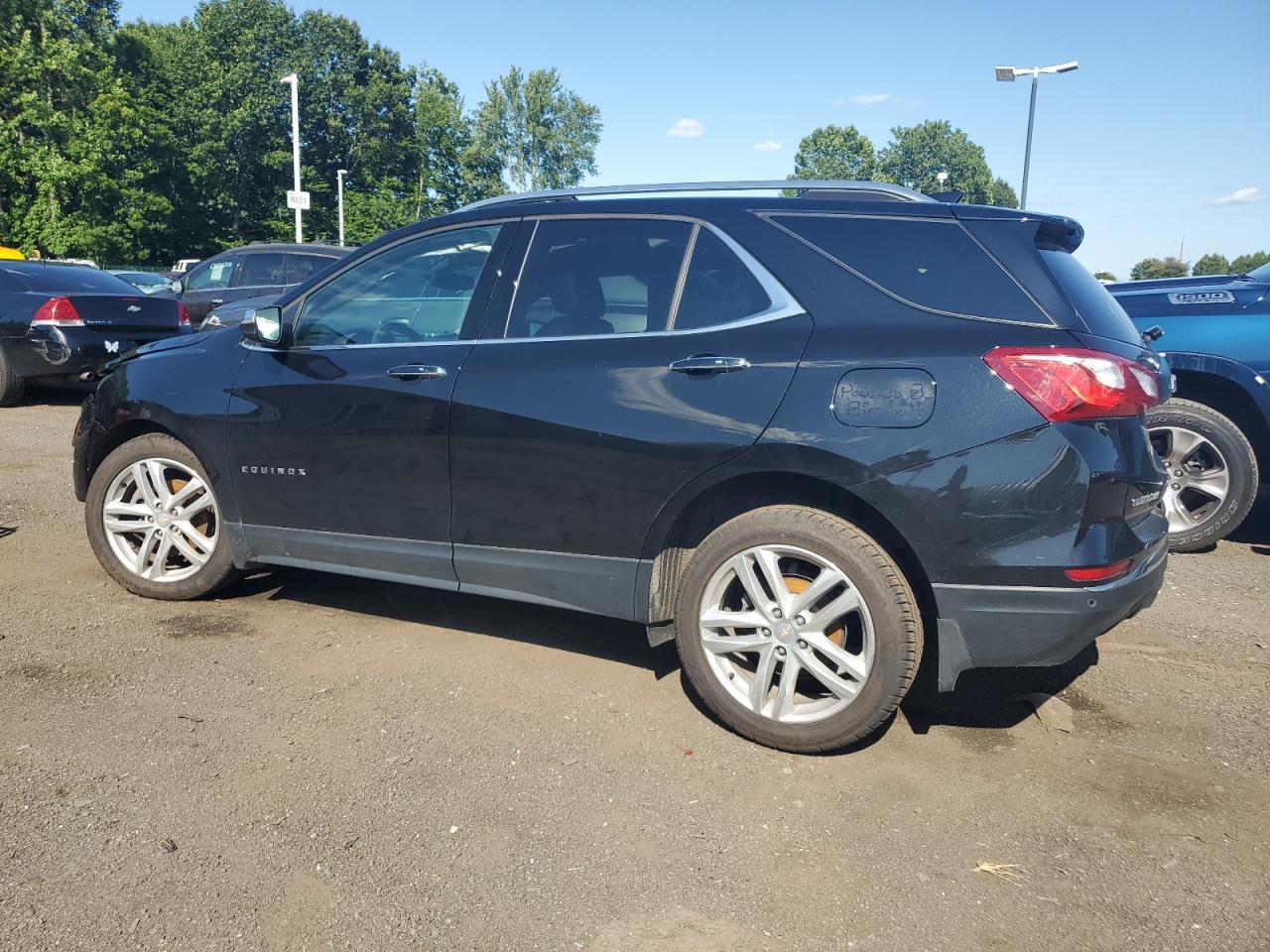2018 Chevrolet Equinox Premier - Фото 2