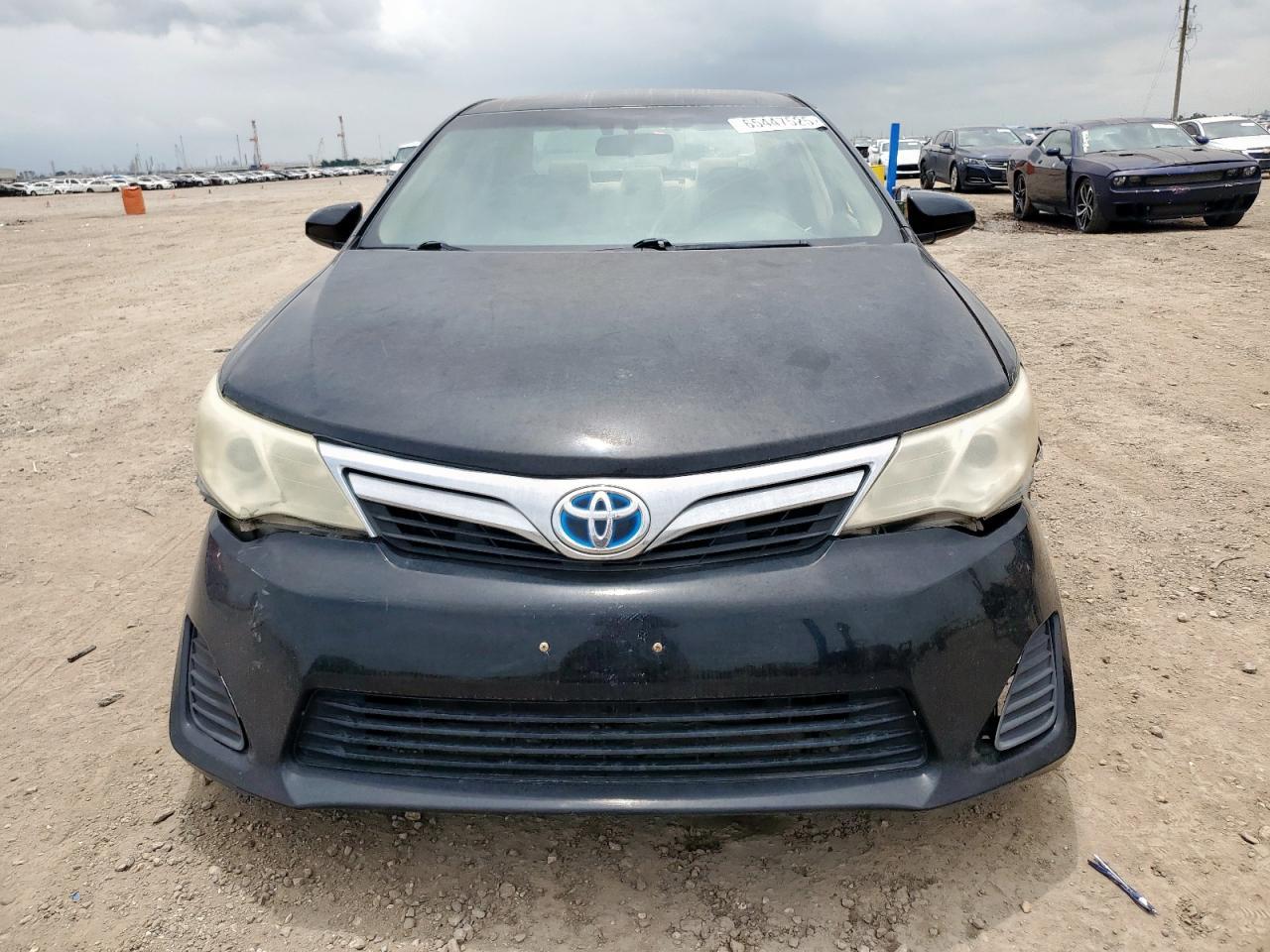 2013 Toyota Camry Hybrid - Image 5